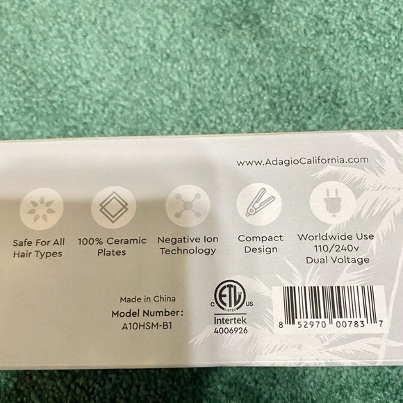 NWT Adagio Not so Mini flat iron- black - Picture 10 of 16